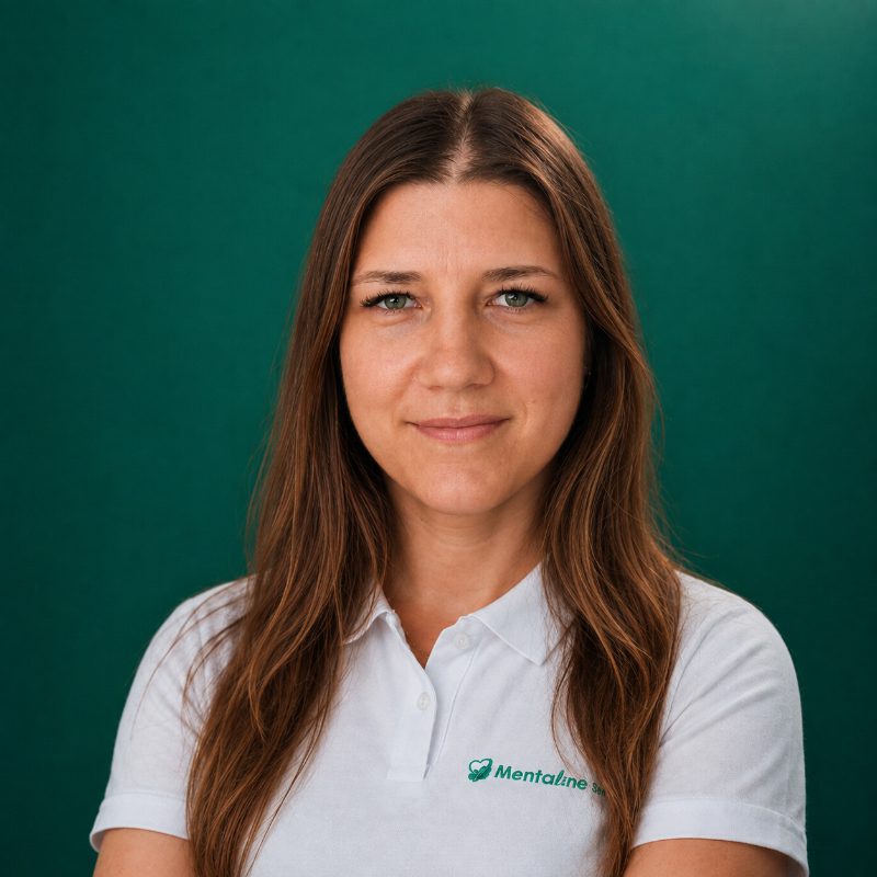 Csomor-Bata Júlia